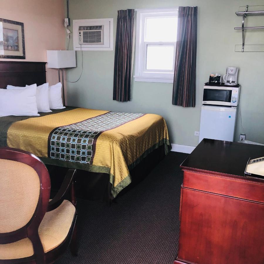 Perth Plaza Inn & Suites Exteriér fotografie